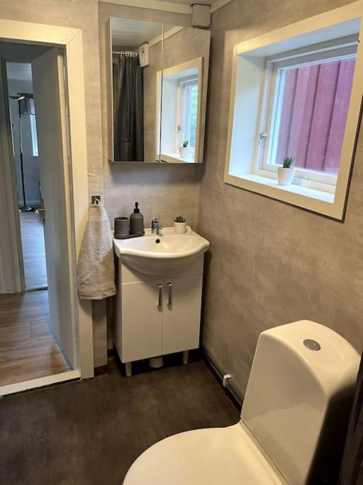 Mysigt Boende Naera Soederasen Ljungbyhed Exterior foto